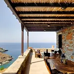 Apartmán Luxurious Beachfront Haven In Kea