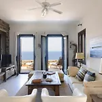 Apartmán Luxurious Beachfront Haven In Kea Korissia (Kea)
