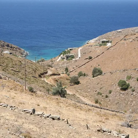 Luxurious Beachfront Haven In Kea Korissia (Kea)