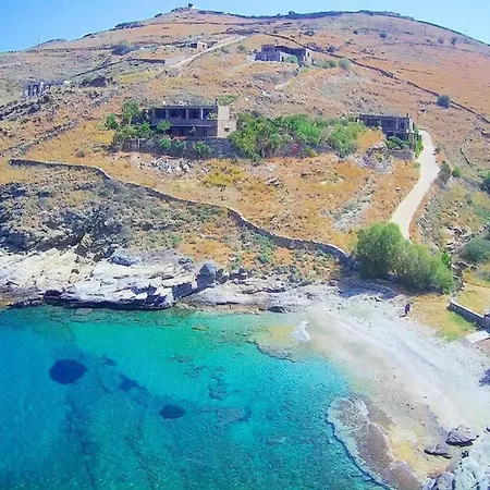 Luxurious Beachfront Haven In Kea Appartement