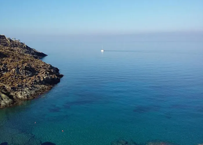 דירה Luxurious Beachfront Haven In Kea *