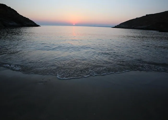 דירה Luxurious Beachfront Haven In Kea *