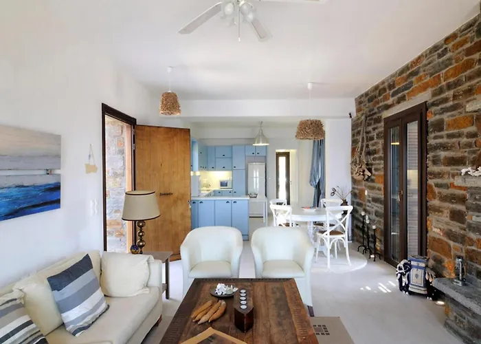 דירה Luxurious Beachfront Haven In Kea Korissia (Kea)